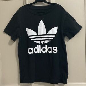Adidas kids Black Tee XS  with White Logo , new without tags Stretchy cotton